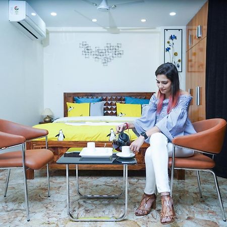 Lime Tree Hotel Near 32Nd Avenue Sector 29 คูร์เคาน์ ภายนอก รูปภาพ