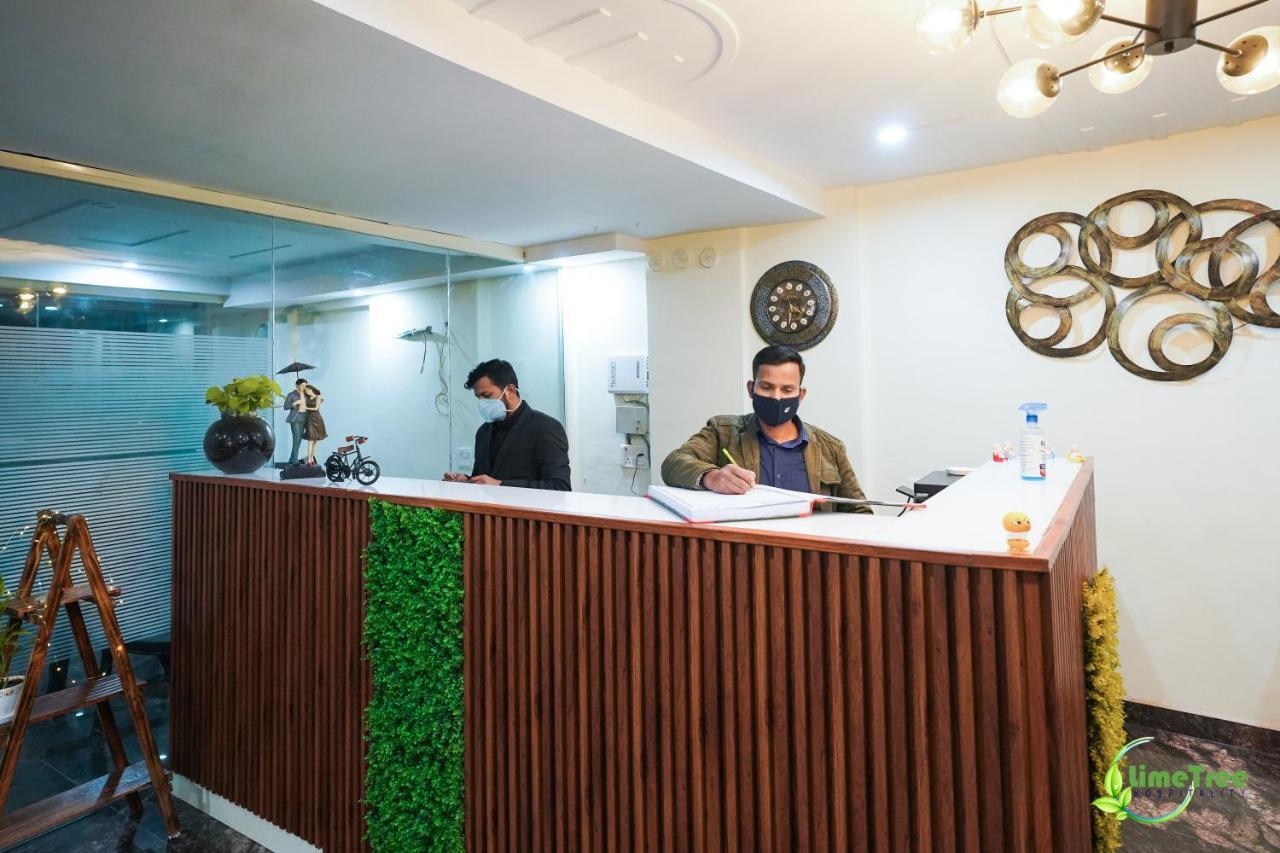 Lime Tree Hotel Near 32Nd Avenue Sector 29 คูร์เคาน์ ภายนอก รูปภาพ