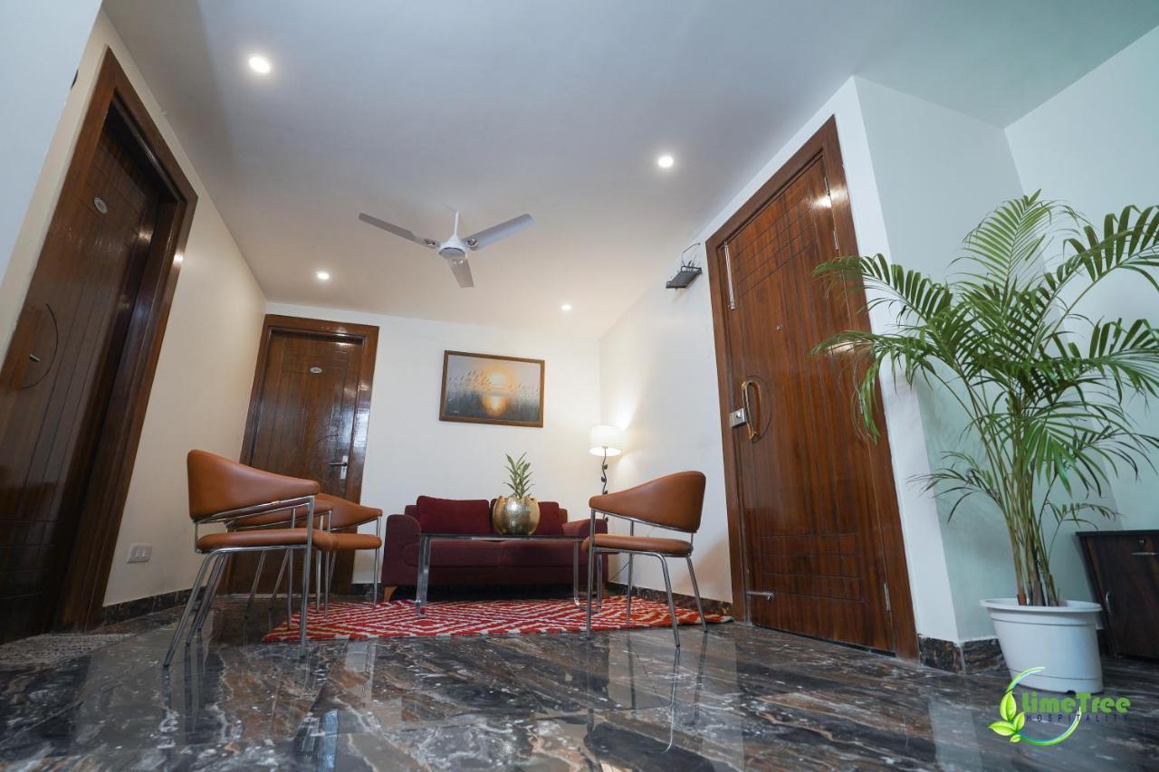 Lime Tree Hotel Near 32Nd Avenue Sector 29 คูร์เคาน์ ภายนอก รูปภาพ