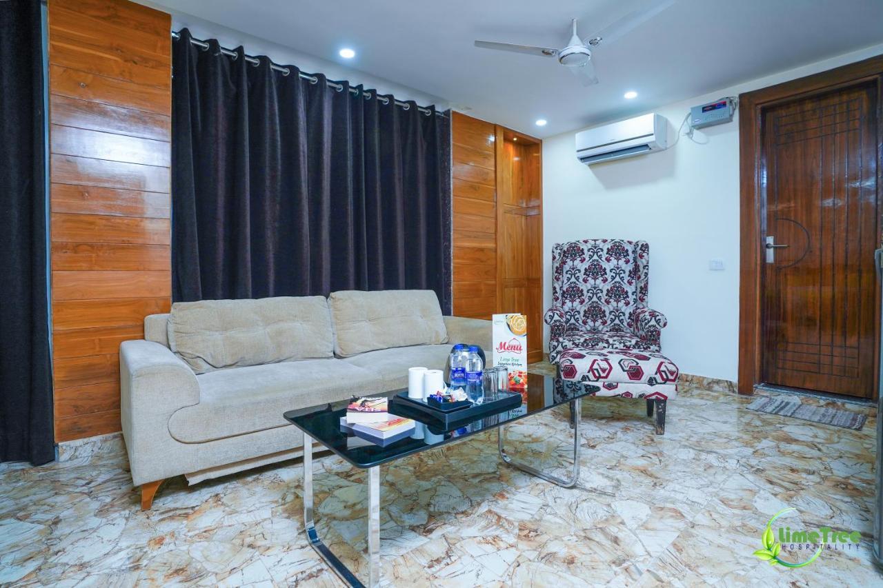Lime Tree Hotel Near 32Nd Avenue Sector 29 คูร์เคาน์ ภายนอก รูปภาพ