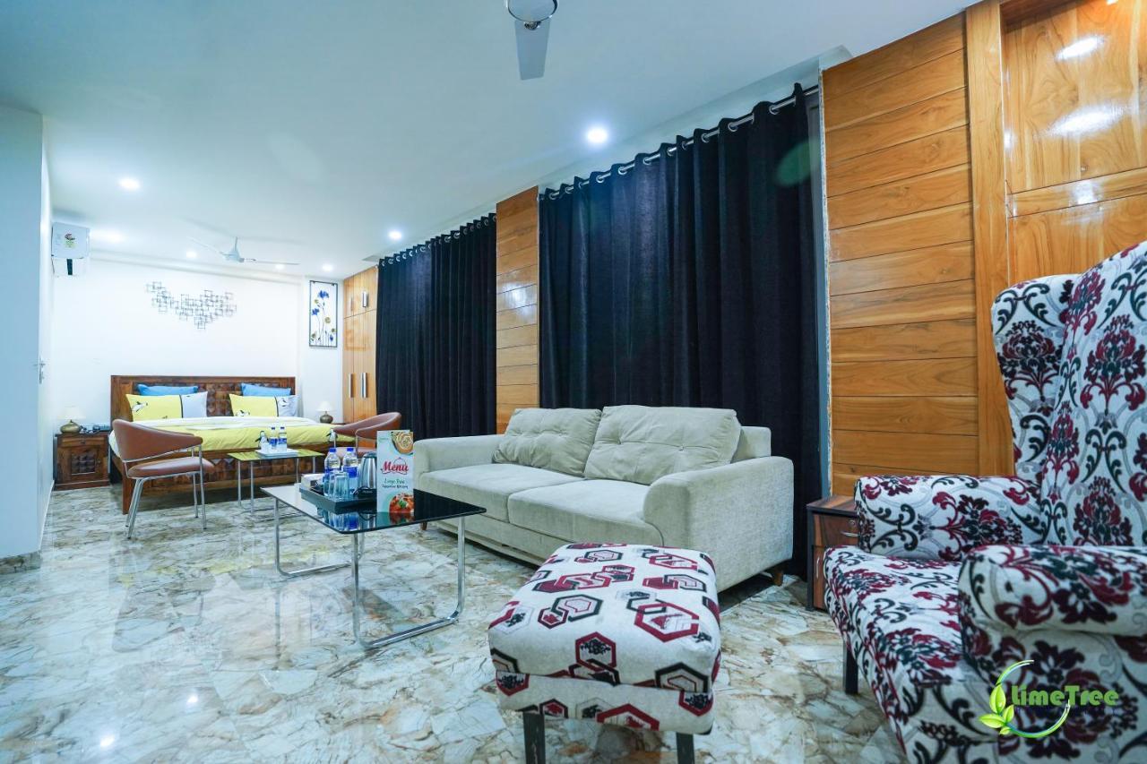 Lime Tree Hotel Near 32Nd Avenue Sector 29 คูร์เคาน์ ภายนอก รูปภาพ