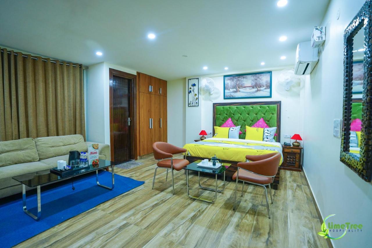 Lime Tree Hotel Near 32Nd Avenue Sector 29 คูร์เคาน์ ภายนอก รูปภาพ